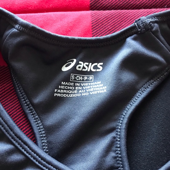 Small ASICS bra NWT - Picture 2 of 3